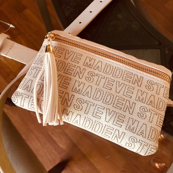 Steve Madden Handbags - 3/35 $STEVEN MADDEN BELT BAG NWT